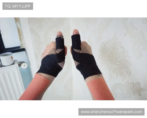 长期游戏导致右大拇指出现异样感觉该如何缓解及预防